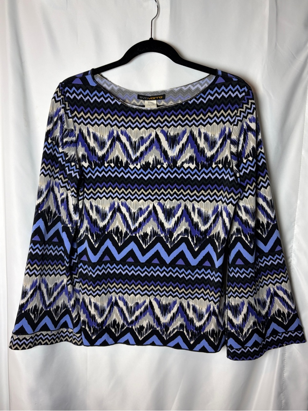 Eva Varro Handcrafted Geometric Chevron Ikat Boatneck Bell Sleeve Knit Top L